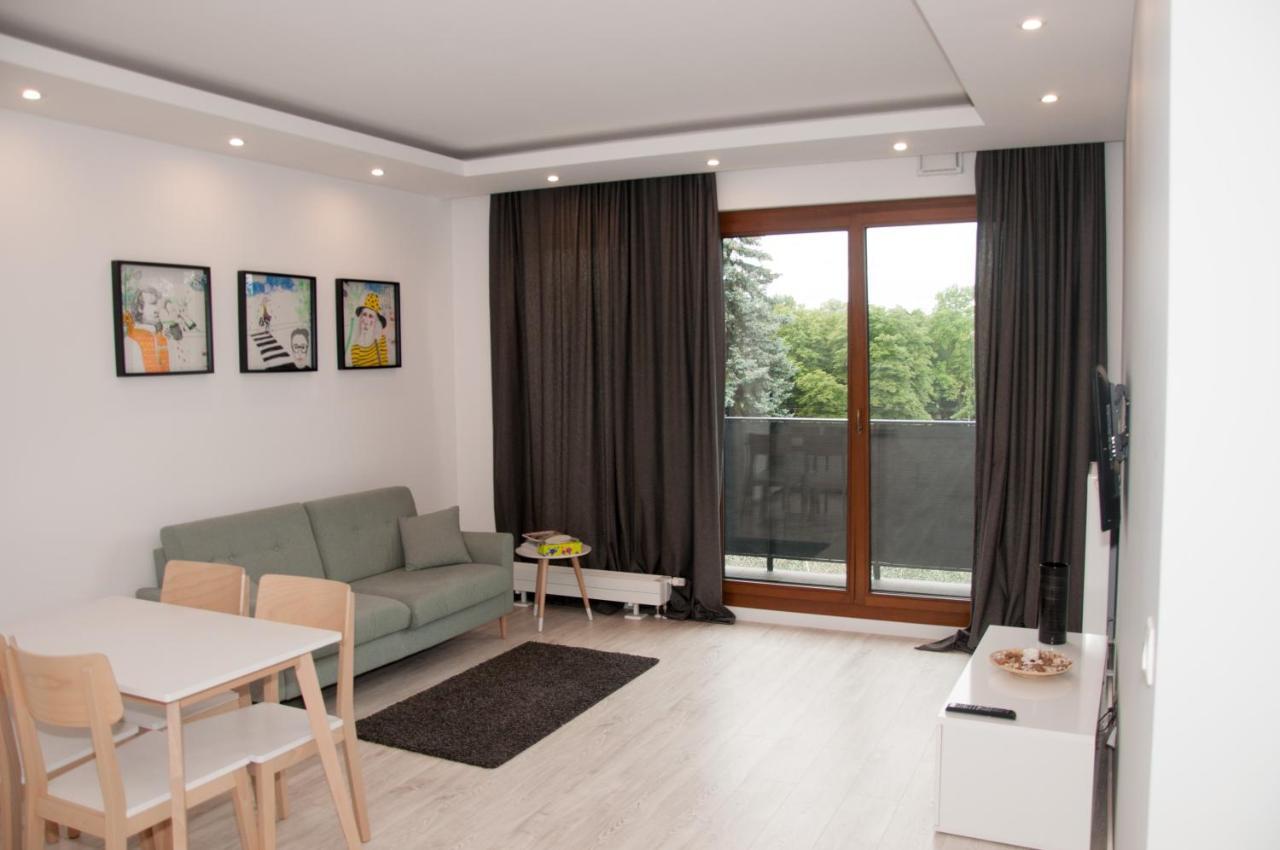 Apartament Business Magazynowa 11A Warsawa Bagian luar foto