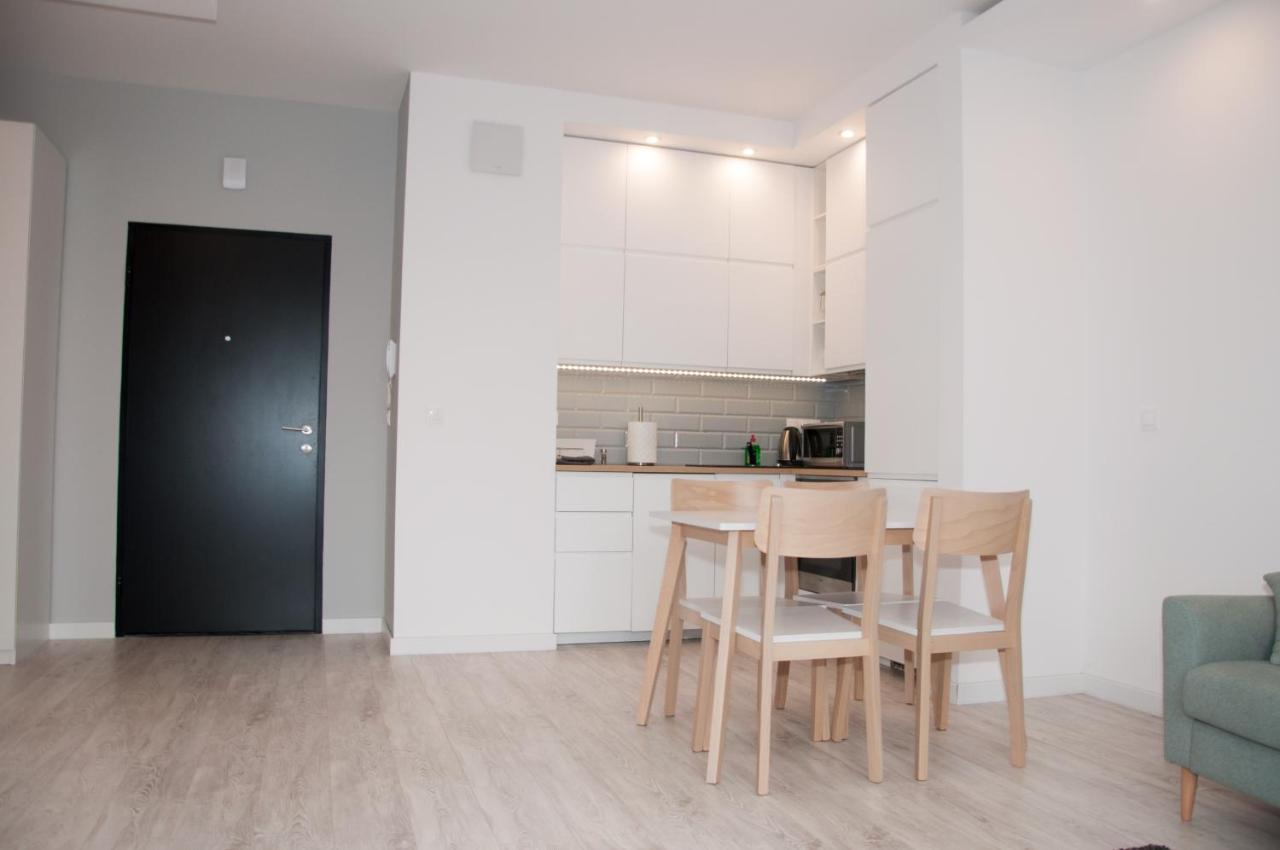 Apartament Business Magazynowa 11A Warsawa Bagian luar foto