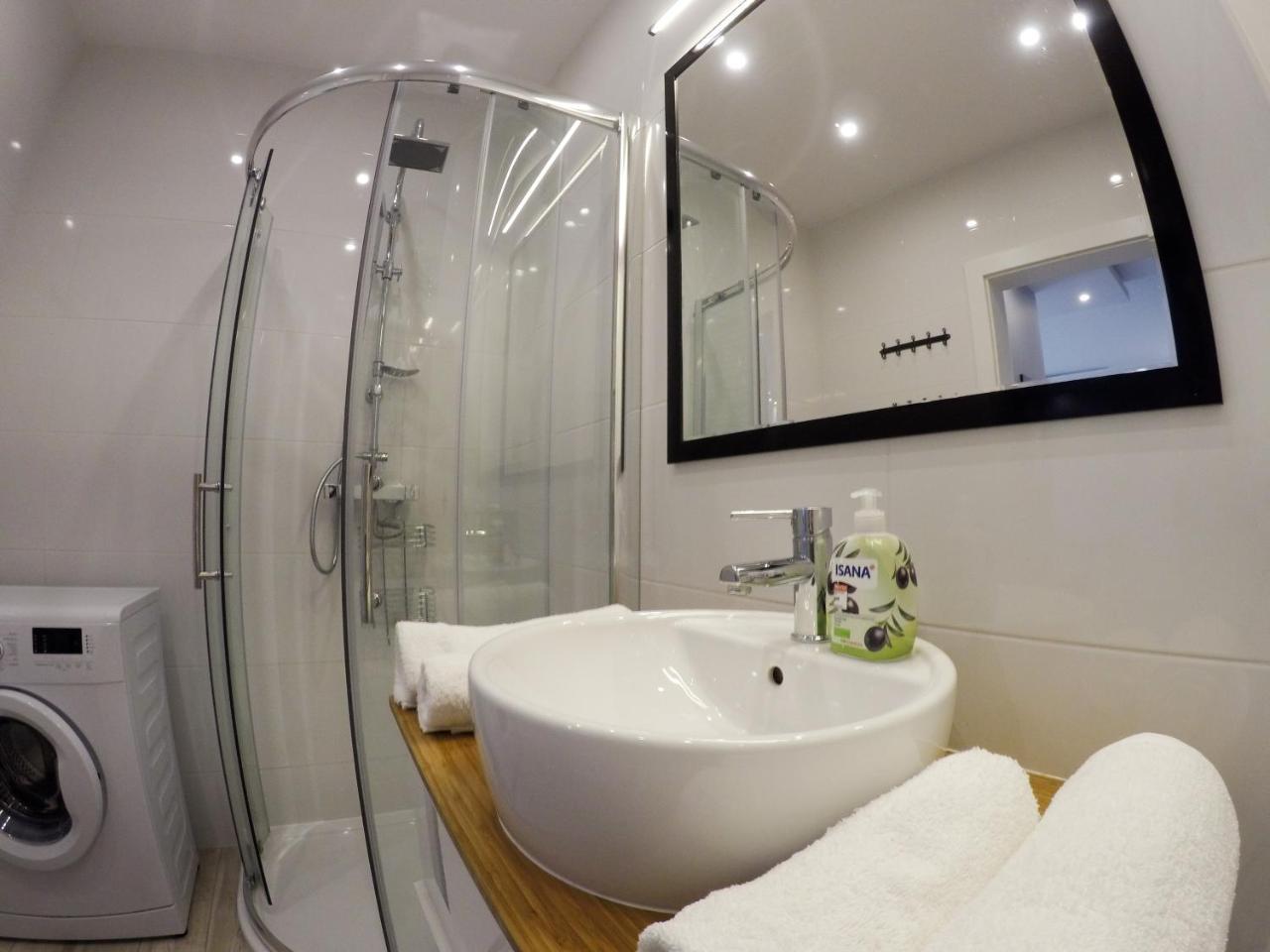 Apartament Business Magazynowa 11A Warsawa Bagian luar foto